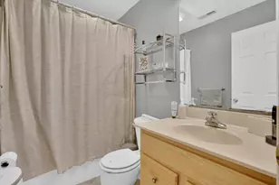 79 Brandon Ave, Springfield, MA 01119 - Photo 17