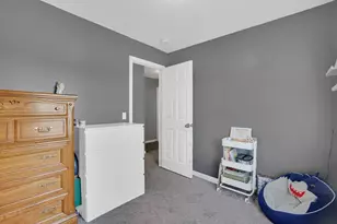 79 Brandon Ave, Springfield, MA 01119 - Photo 21