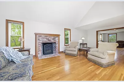 50 Harborview Rd, Hull, MA 02045 - Photo 11