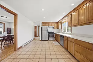 50 Harborview Rd, Hull, MA 02045 - Photo 9