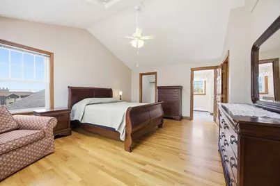 50 Harborview Rd, Hull, MA 02045 - Photo 17