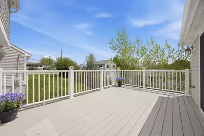 50 Harborview Rd, Hull, MA 02045 - Photo 5