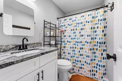 117 Farland Cir, New Bedford, MA 02745 - Photo 17