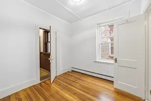 134 Pleasant, Brookline, MA 02446 - Photo 19