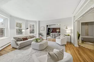 134 Pleasant, Brookline, MA 02446 - Photo 5