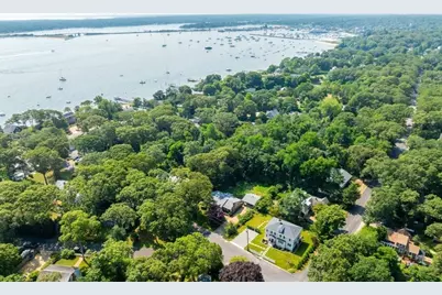5 Pinetree Lane, Tisbury, MA 02568 - Photo 17