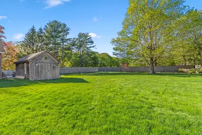 403 Main St, Hingham, MA 02043 - Photo 25