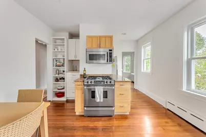 248 Roslindale Ave #1, Boston, MA 02131 - Photo 13
