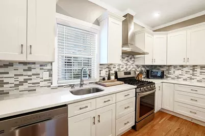 271 Reed, New Bedford, MA 02740 - Photo 9