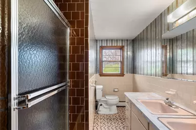 4 Greenwich Rd, Norwood, MA 02062 - Photo 15
