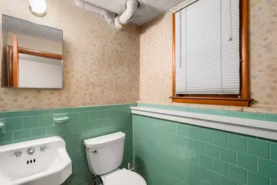 4 Greenwich Rd, Norwood, MA 02062 - Photo 17