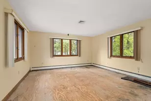 4 Greenwich Rd, Norwood, MA 02062 - Photo 9