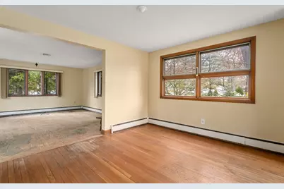 4 Greenwich Rd, Norwood, MA 02062 - Photo 7