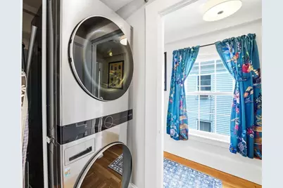 11 Beacon St, Woburn, MA 01801 - Photo 27