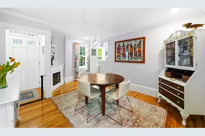 11 Beacon St, Woburn, MA 01801 - Photo 3