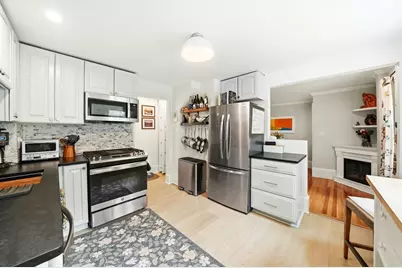 11 Beacon St, Woburn, MA 01801 - Photo 13