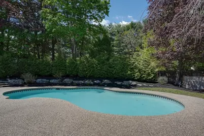 215 Rolling Meadow Dr, Holliston, MA 01746 - Photo 31