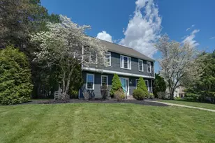 215 Rolling Meadow Dr, Holliston, MA 01746 - Photo 33