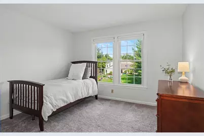 215 Rolling Meadow Dr, Holliston, MA 01746 - Photo 21