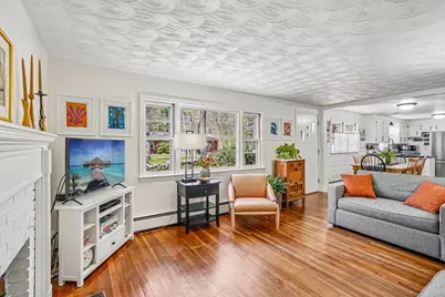 12 Pine St, Franklin, MA 02038 - Photo 7