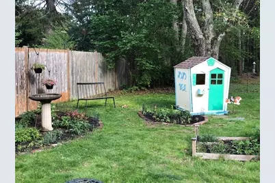 12 Pine St, Franklin, MA 02038 - Photo 33