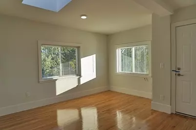 4 Osgood St #3, Somerville, MA 02143 - Photo 7