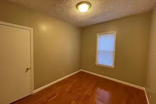 60 Newton St, Somerville, MA 02143 - Photo 17