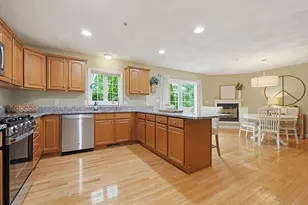 47 Terry Ln, Plainville, MA 02762 - Photo 15