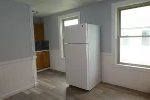 14 Elm St, Middleborough, MA 02346 - Photo 5