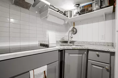 24 Tracey St, Peabody, MA 01960 - Photo 25