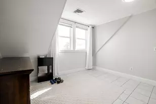 24 Tracey St, Peabody, MA 01960 - Photo 11