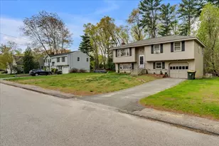 49 Monique Dr, Bellingham, MA 02019 - Photo 3