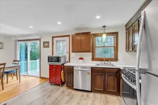 49 Monique Dr, Bellingham, MA 02019 - Photo 15
