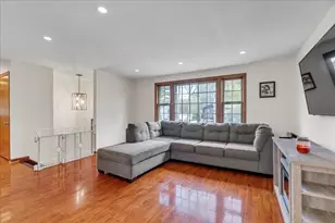49 Monique Dr, Bellingham, MA 02019 - Photo 9
