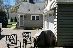 109 Eddywood St, Springfield, MA 01118 - Photo 5