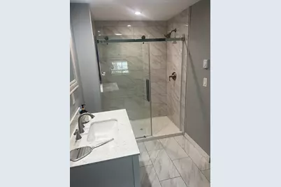 109 Eddywood St, Springfield, MA 01118 - Photo 15