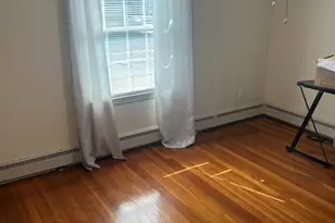 109 Eddywood St, Springfield, MA 01118 - Photo 7