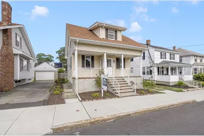 1268 President Ave, Fall River, MA 02720 - Photo 3