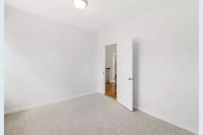 1268 President Ave, Fall River, MA 02720 - Photo 25