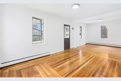 1268 President Ave, Fall River, MA 02720 - Photo 17
