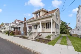1268 President Ave, Fall River, MA 02720 - Photo 3
