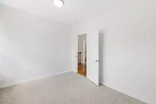 1268 President Ave, Fall River, MA 02720 - Photo 25