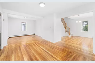 1268 President Ave, Fall River, MA 02720 - Photo 11