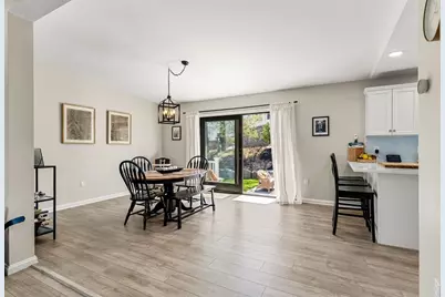 38 Sandra Road, Peabody, MA 01960 - Photo 13
