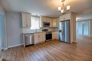 278 Division St, Fall River, MA 02721 - Photo 15
