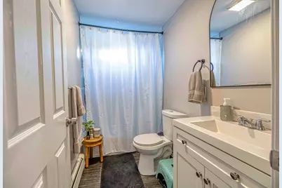 278 Division St, Fall River, MA 02721 - Photo 27