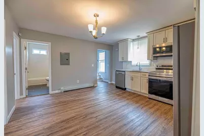 278 Division St, Fall River, MA 02721 - Photo 5