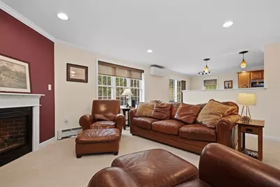 27 Colburn St #27, Northborough, MA 01532 - Photo 5