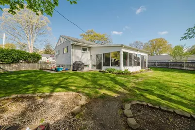 70 Ricard St, Seekonk, MA 02771 - Photo 7