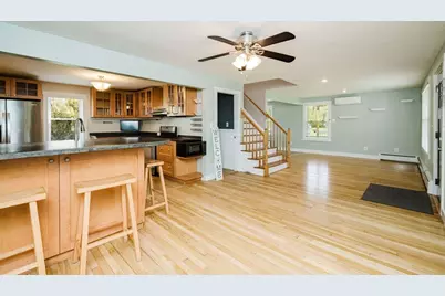 323 Warhurst Ave, Swansea, MA 02777 - Photo 11